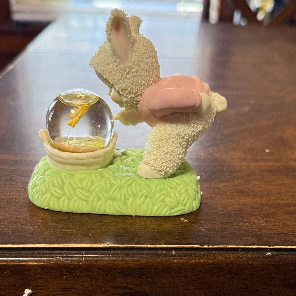 Snowbunnies Bunny Figurine dept 56 if you love it, let it go - Picture 4 of 8